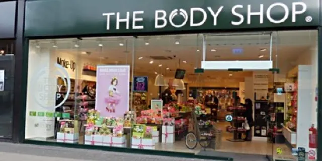 Shopfront installation by Range Shop Fronts